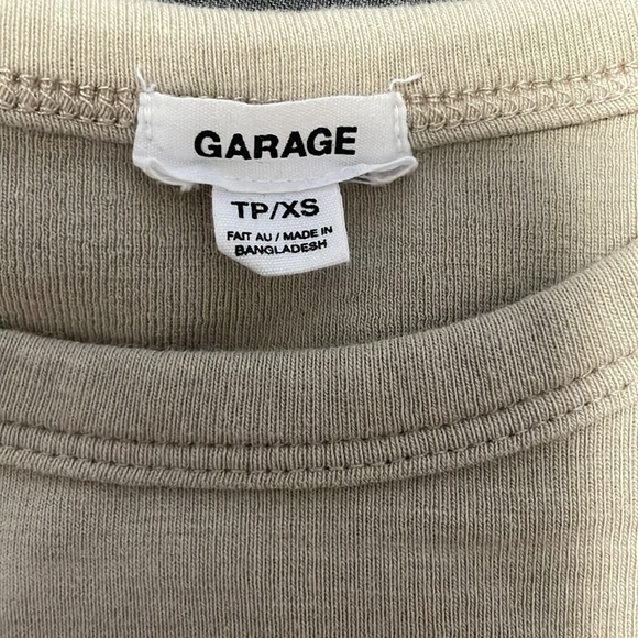 Garage tee - Picture 2 of 3
